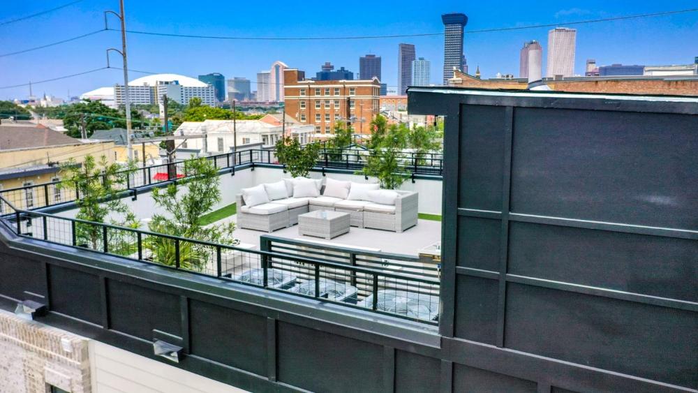 Nova Rooftop Villa